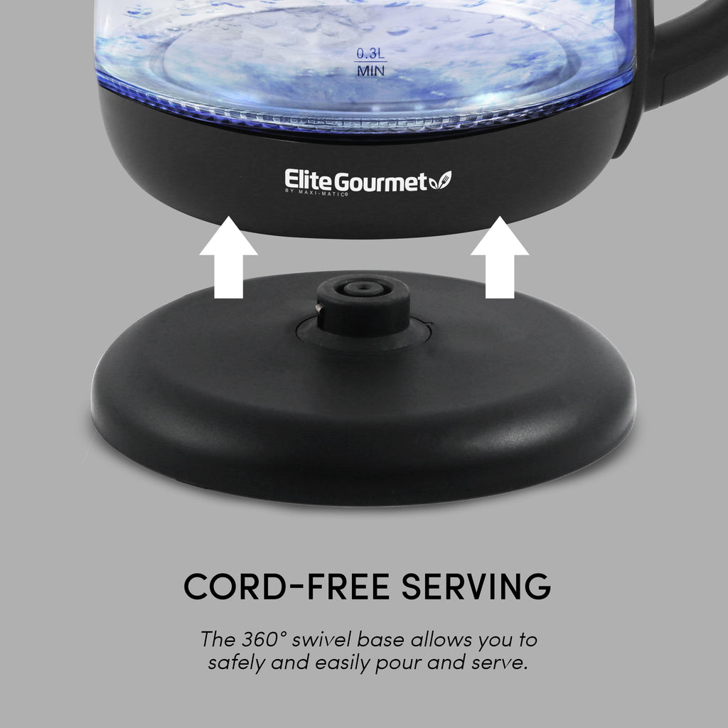 CORD-FREE SERVING The 360° swivel base allows you to safely and easily pour and serve.